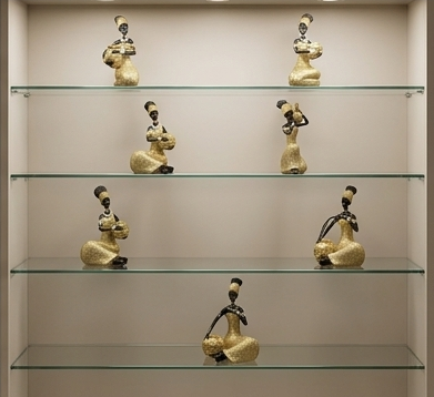 Dwelloria resin figurines, a 3-piece set