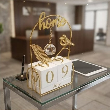 Timeless Golden Cube Calendar Decor
