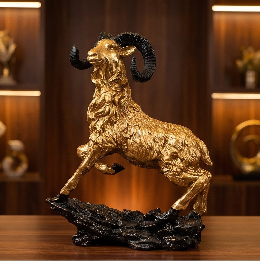 Majestic Ascent sculpture