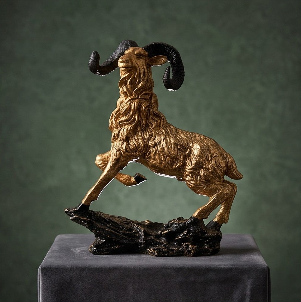 Majestic Ascent sculpture